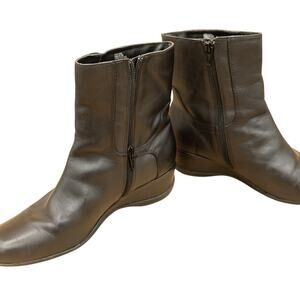 Vintage Kenneth Cole Reaction "Very Cool" Black Leather Womens Boot 8.5M